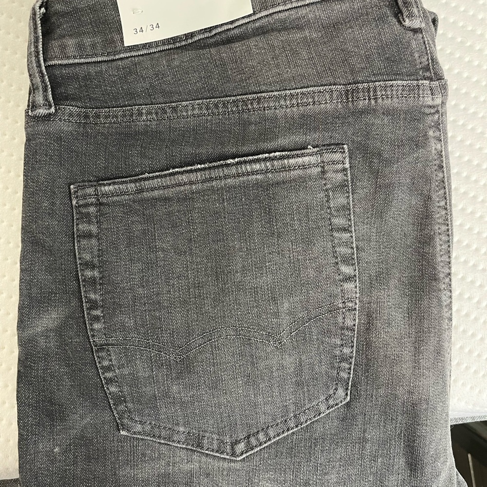 Brand new Black gray wash American Eagle slim jeans